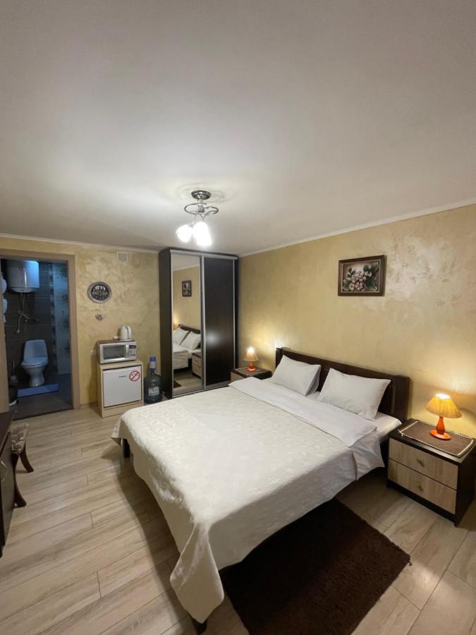 Guest House Sunrise Kamianets-Podilskyi Luaran gambar