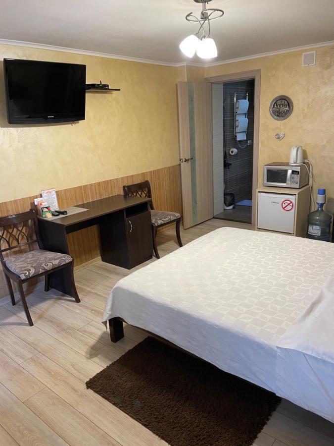 Guest House Sunrise Kamianets-Podilskyi Luaran gambar