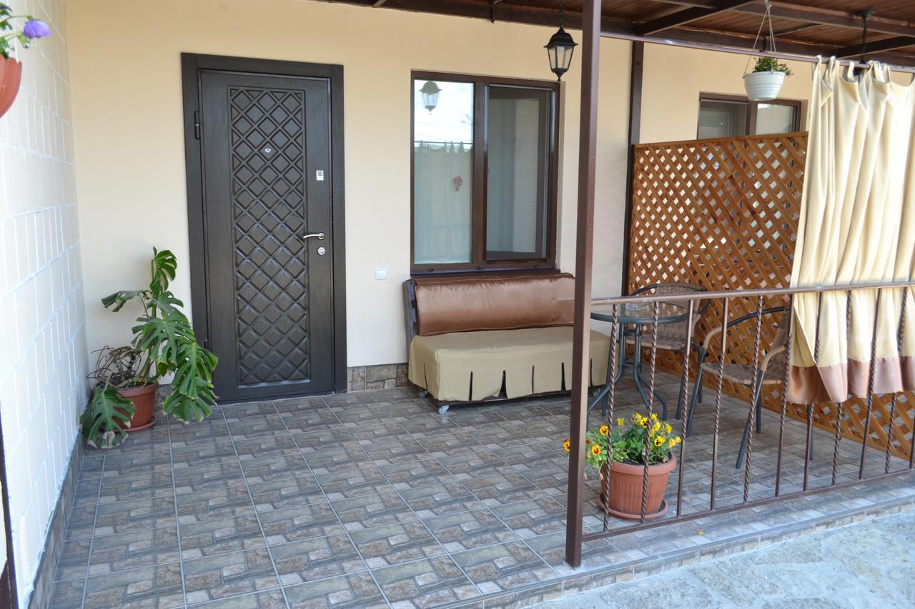 Guest House Sunrise Kamianets-Podilskyi Luaran gambar